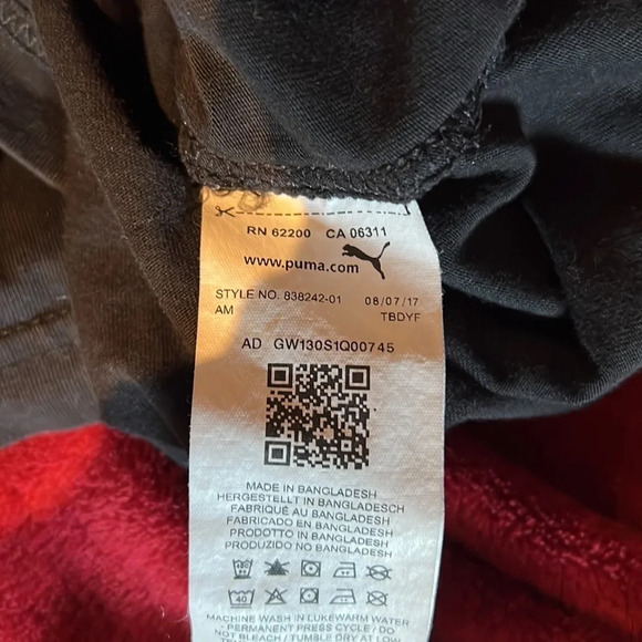 Puma black white logo tank top Sz M - Picture 10 of 11